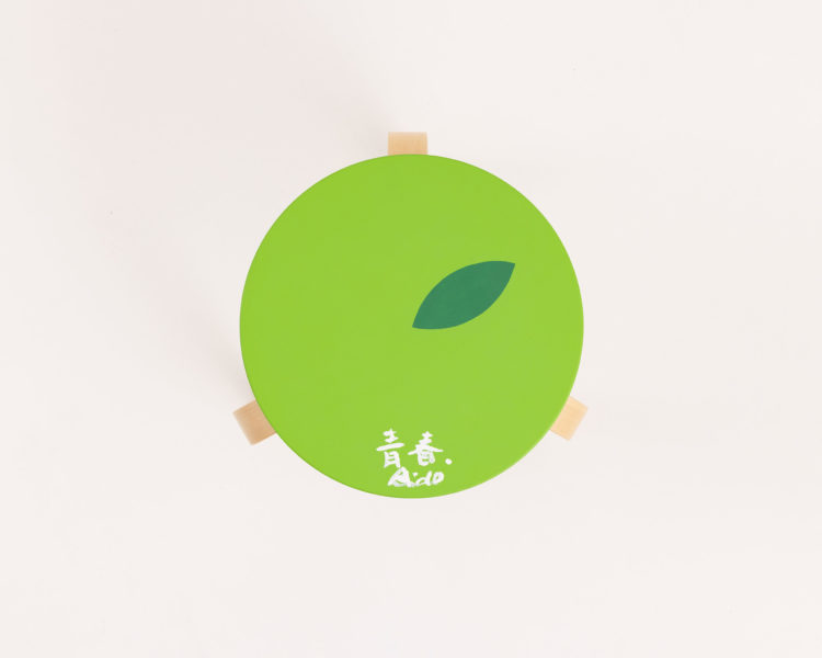 安藤 忠雄 「青春」のイス 1