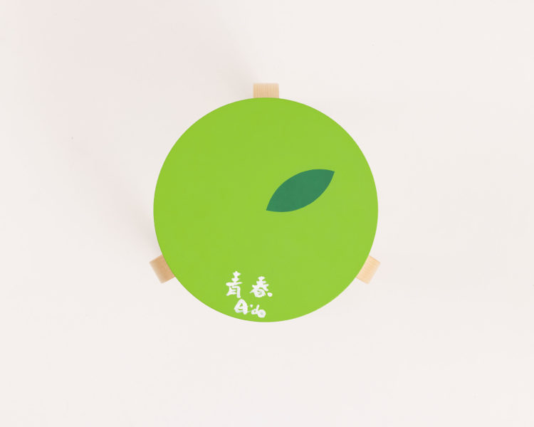 安藤 忠雄 「青春」のイス 2