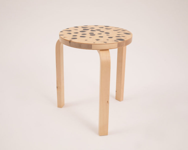 二俣 公一 Birthday Stool 50 1/2