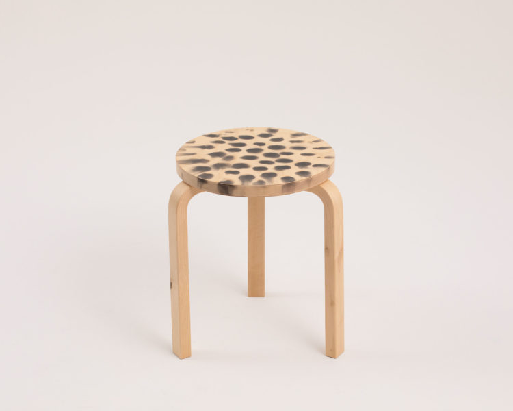 二俣 公一 Birthday Stool 50 2/2