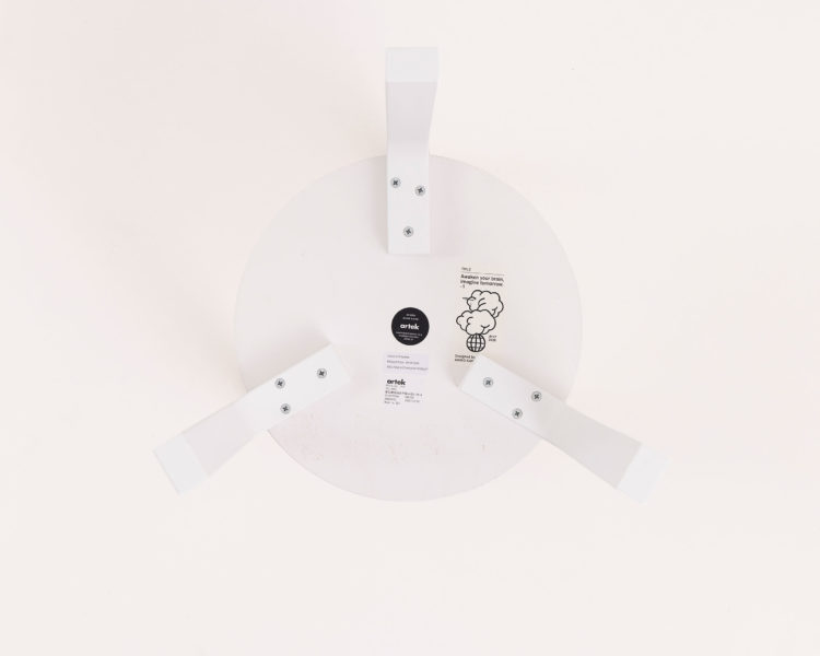 川村 明子 Awaken your brain, imagine tomorrow. -1