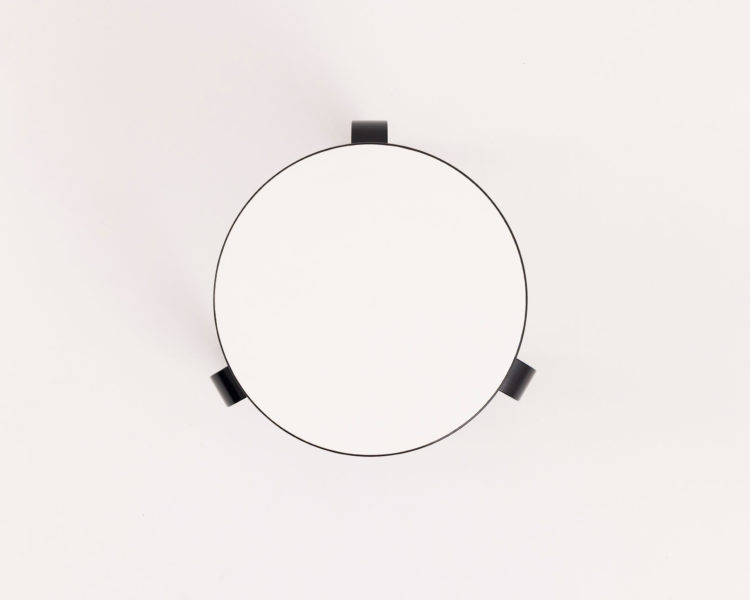 岸和郎 Artek Stool 60 - 漆_japan