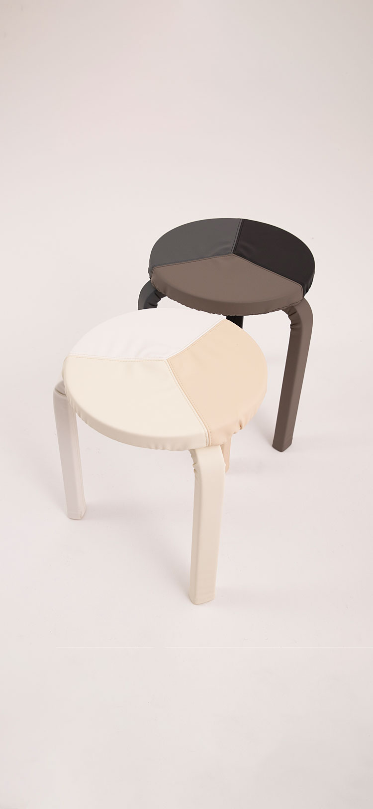 sakumaeshima Stool60とシワ